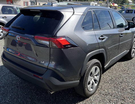 Used 2023 Toyota RAV4 LE image 10