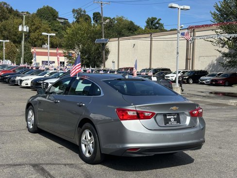 Used 2024 Chevrolet Malibu LT image 4