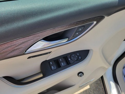 Certified 2021 Buick Envision Avenir w/ Technology Package II image 28