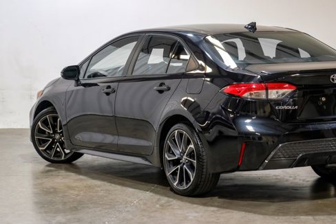 Used 2021 Toyota Corolla SE image 15