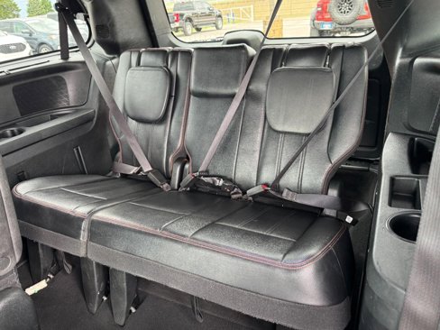 Used 2017 Dodge Grand Caravan GT image 10