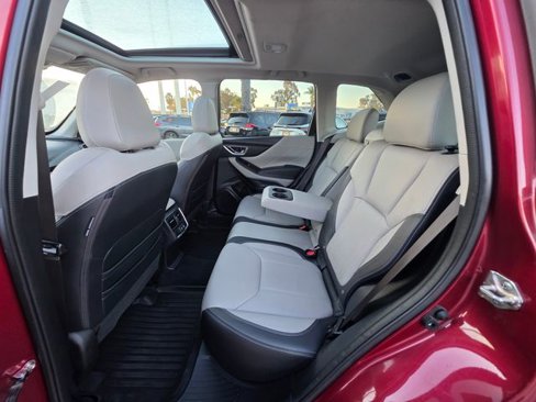 Used 2022 Subaru Forester Limited image 15