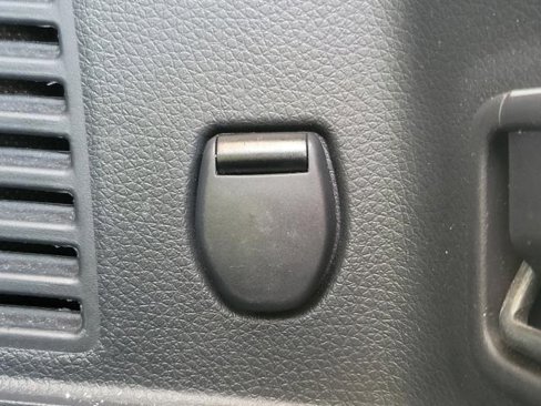 Used 2020 Nissan Rogue SL image 7