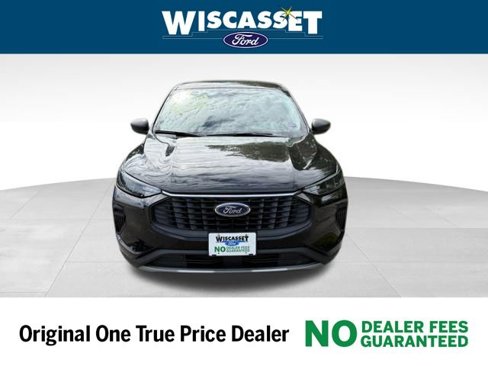 Used 2025 Ford Escape Active w/ Cold Weather Package image 9