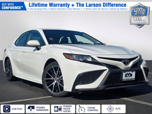 Used 2021 Toyota Camry SE image 1