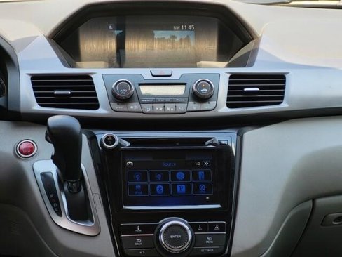 Used 2015 Honda Odyssey EX image 22