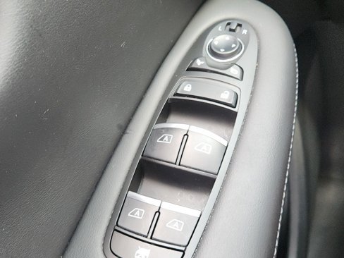 Used 2022 INFINITI QX50 Luxe image 33