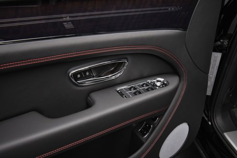 Used 2024 Bentley Bentayga Extended Wheelbase image 42