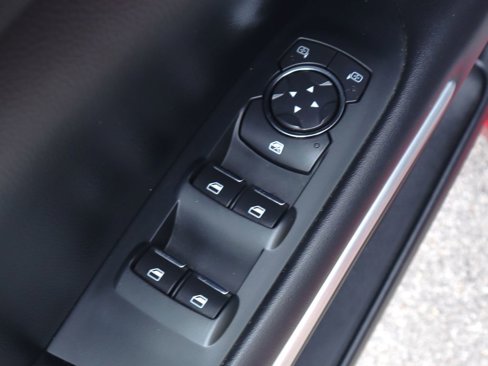 Used 2016 Lincoln MKZ image 19