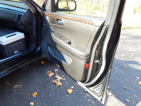 Used 2011 Cadillac DTS Limousine image 20