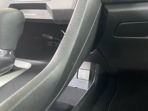 Used 2019 Honda Civic LX image 31