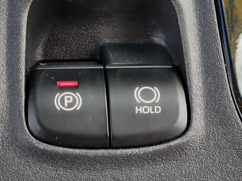 Used 2021 Toyota Corolla LE image 22