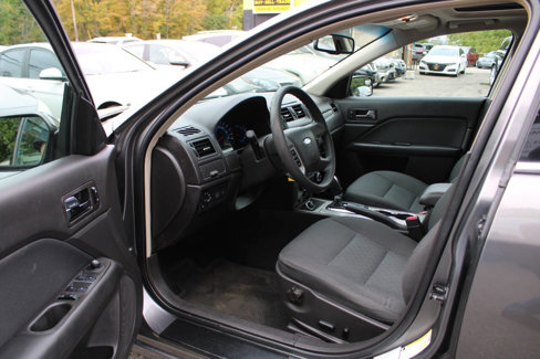 Used 2011 Ford Fusion SE w/ 202A Rapid Spec Order Code image 22