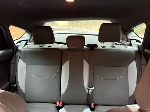 Used 2017 Ford Focus ST image 16