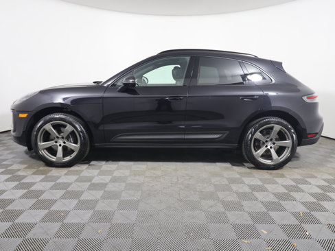 New 2024 Porsche Macan Turbo image 2