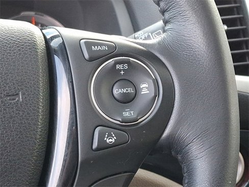 Used 2016 Honda Pilot Touring image 23