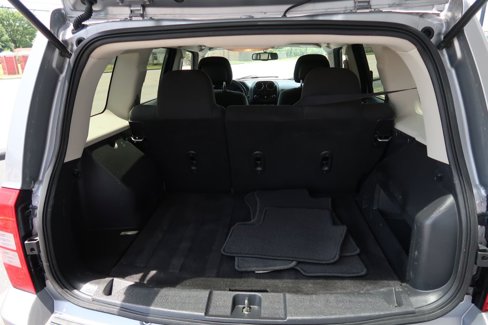 Used 2016 Jeep Patriot Sport w/ Power Value Group image 11