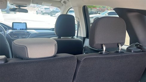 Used 2021 Ford Escape SE image 39