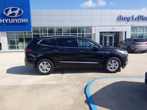 Used 2018 Buick Enclave Essence image 8