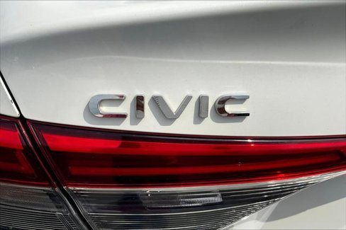 Used 2022 Honda Civic Touring image 21