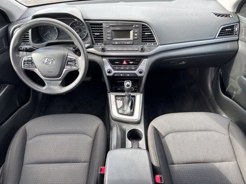 Used 2018 Hyundai Elantra SE image 20