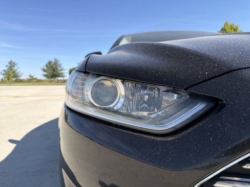 Used 2015 Ford Fusion SE image 36