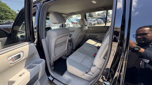 Used 2011 Honda Pilot LX image 26