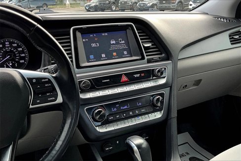 Used 2019 Hyundai Sonata SEL image 6
