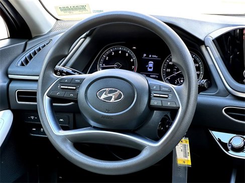 Used 2023 Hyundai Sonata SE w/ Cargo Package image 28