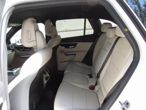 Certified 2025 Mercedes-Benz GLC 300 4MATIC image 15