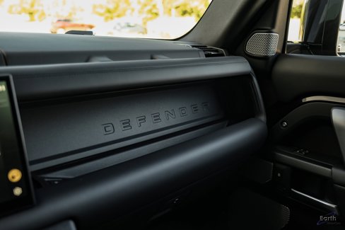 Used 2024 Land Rover Defender 130 Outbound image 43