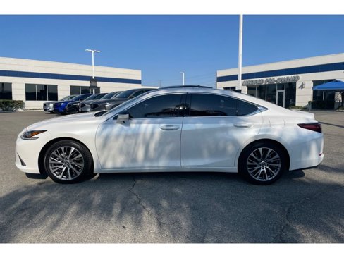 Used 2020 Lexus ES 350 w/ Premium Package image 2
