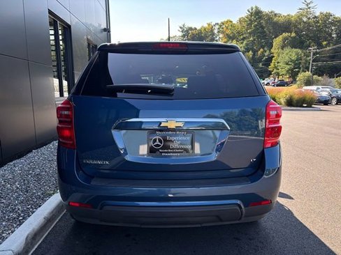 Used 2017 Chevrolet Equinox LT image 5