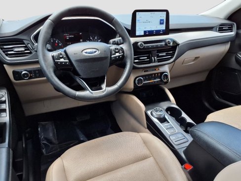 Used 2022 Ford Escape SEL image 10