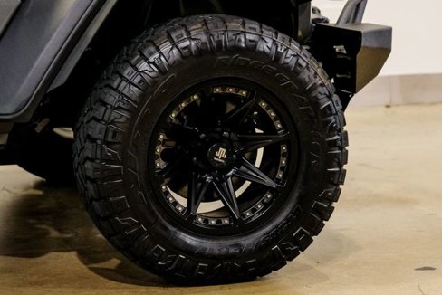 Used 2022 Jeep Wrangler Unlimited Rubicon w/ Steel Bumper Group image 30