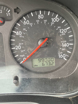 Used 2006 Volkswagen Golf GL image 11