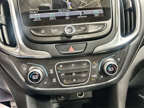 Used 2018 Chevrolet Equinox Premier image 17