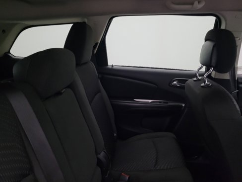 Used 2018 Dodge Journey SE w/ Blacktop Package image 19
