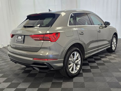 Used 2022 Audi Q3 2.0T Premium image 6