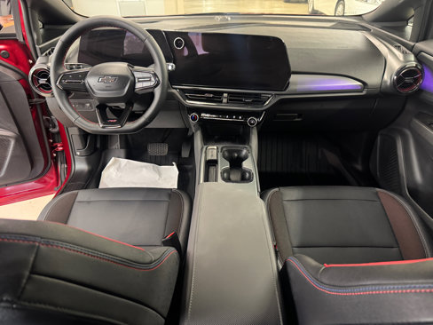 Used 2025 Chevrolet Equinox EV RS image 10
