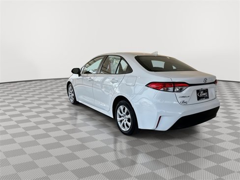 Used 2023 Toyota Corolla LE image 8