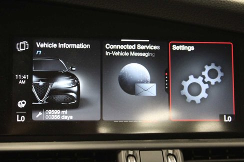 Used 2022 Alfa Romeo Giulia Sprint image 26