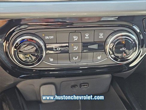New 2025 Chevrolet Trax LT w/ Driver Confidence Package image 18