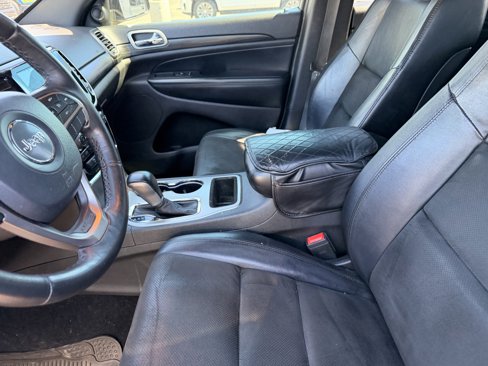 Used 2019 Jeep Grand Cherokee Altitude image 16