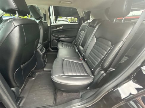 Used 2020 Ford Edge SEL w/ Cold Weather Package image 15