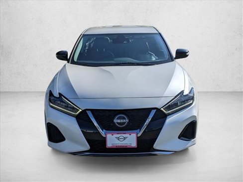 Used 2023 Nissan Maxima SV w/ Floor Mat Group image 2