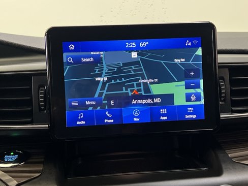 Used 2020 Ford Explorer Limited w/ Class III Trailer Tow Package image 18