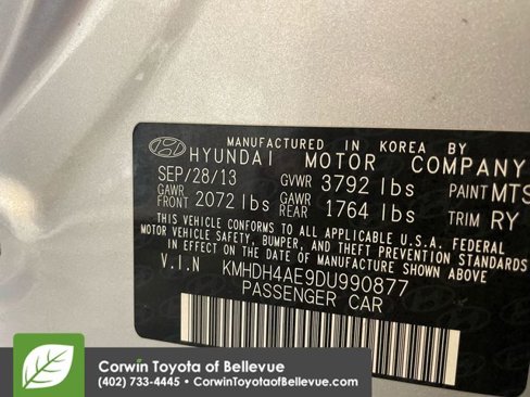 Used 2013 Hyundai Elantra Limited image 25