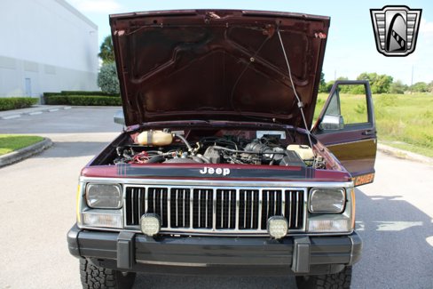 Used 1987 Jeep Comanche Chief image 18