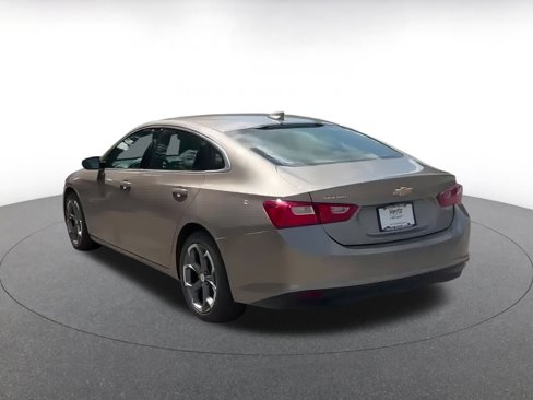 Used 2023 Chevrolet Malibu LT w/ Driver Confidence Package image 11